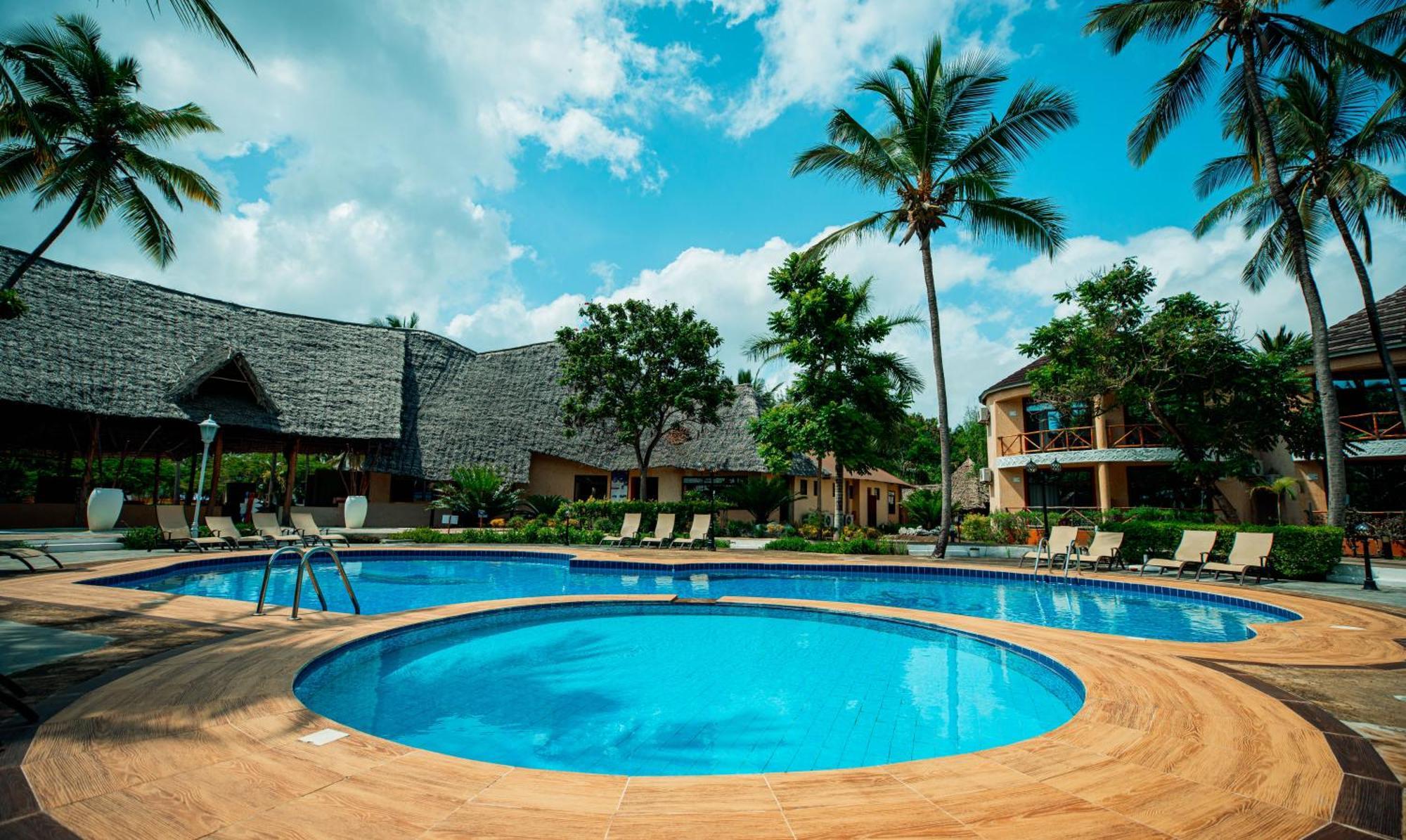 Michamvi Sansi Kae Beach Resort מראה חיצוני תמונה